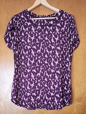 Purple Leopard-Print Short Sleeve Top